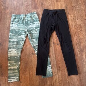 Girls Kids Camo and Black Leggings Lot 2pr Set Epic Threads S Small Old Navy 6/7